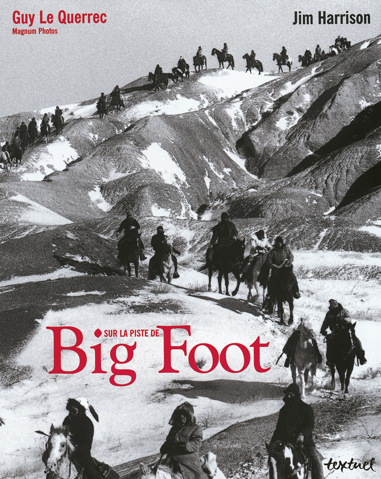 Editions Textuel -  Sur la piste de Big Foot